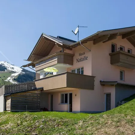 Apartament Haus Natalie Tux